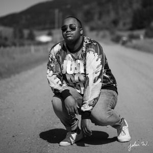 Meet your Posher, Xhelan